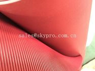 Industriële rubberbevloeringsmat met geassorteerde kleuren en texturen