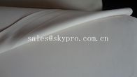 Het bladbroodje van het latexschuimrubber, Duurzaam dik 2mm - 10mm rubberblad