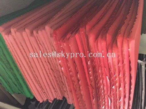 Duurzame en Lichte Schuimoutsoles Geassorteerde Kleuren EVA Foam Sheet For Flip-Flop/Strandpantoffels