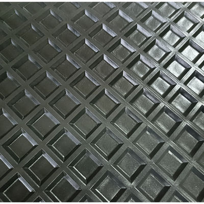 Industriële PVC-conveyorband met rasterpatroon Plat hout maken zandmachine Aanpasbare OEM-opties