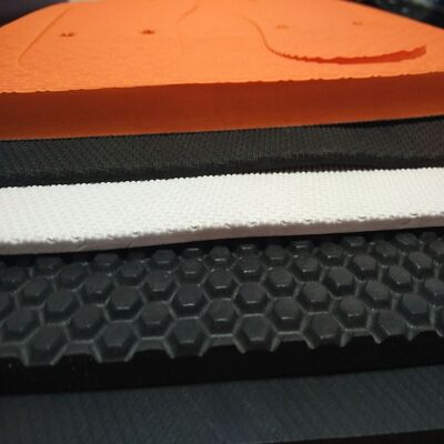 Fabriek Groothandel Kleurrijke EVA slippers Sandalen gesloten cel buitenzool met zachte schuim zool Rubber producten